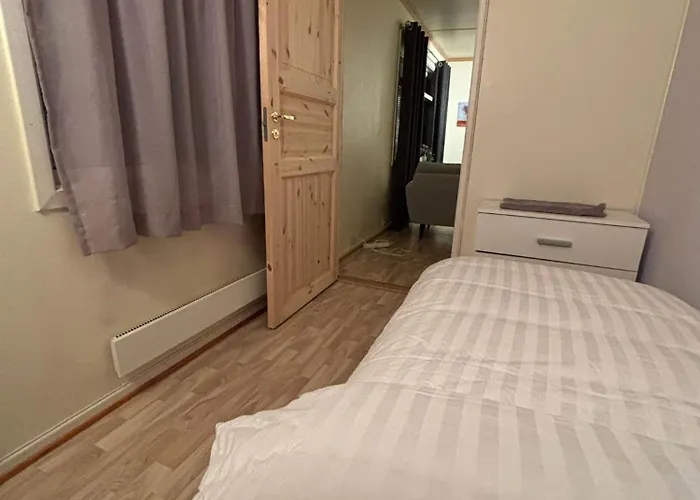 Three Bedrooms Apartment - Central - Lakeview