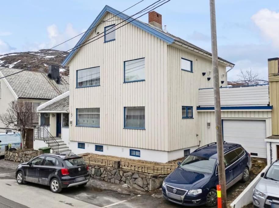 Three Bedrooms - - Lakeview